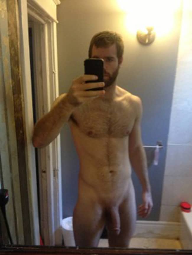 Bearded Fella Shows His Hot Hung Dick Nude Man Cocks